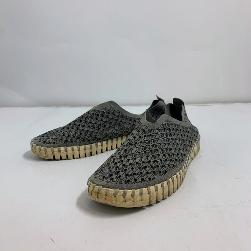 Ilse Jacobsen Women's Hornbaek Tulip Laser Cut Slip On Flats SIze 10/41‎